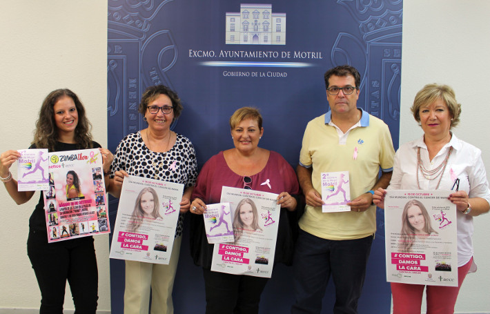 Motril se teñirá de rosa con motivo Día Mundial Contra el Cáncer de Mama el 19 de octubre